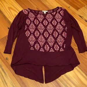 Lucky brand top maroon flowers/diamonds Sz s